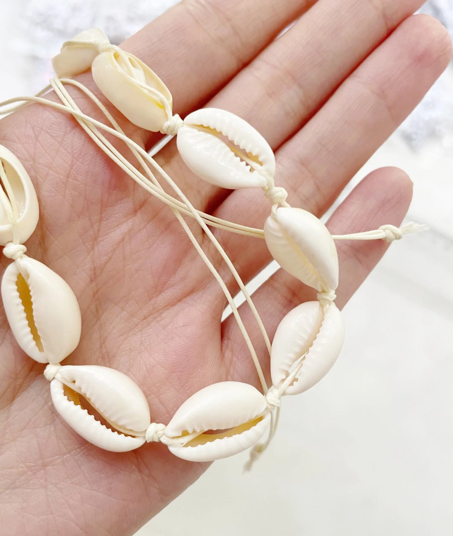 Natural White Oval Shell Beads with Holes Cowrie Conch Handmade Loose Spacer Beads for Jewelry Making Bracelet Necklace Findings