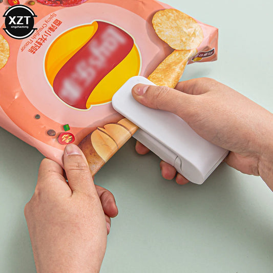 Portable Mini Sealing Machine Snack Food Bag Plastic Sealing Machine Home Hand Pressure Heat Sealing Machine Kitchen Tools