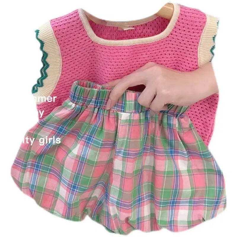 Girl's suit Korean summer simple pink knitted vest + plaid bud shorts two-piece set for outer wear in sports and leisure style