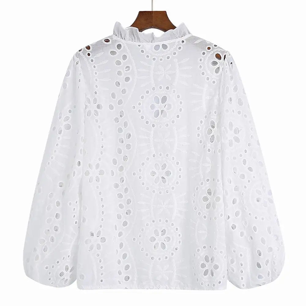 Summer Blouse White Cotton Shirt Women 2022 New Fashion Hollow Out Embroidery Sexy Lady Casual Blusa Top Wears